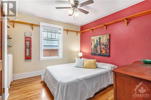 119 Russell Avenue, Ottawa, ON - Indoor Photo Showing Bedroom