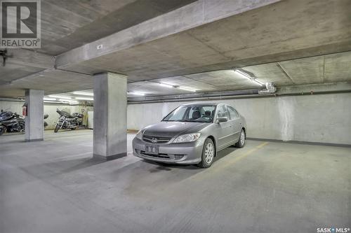 407 2300 Broad Street, Regina, SK - Indoor Photo Showing Garage