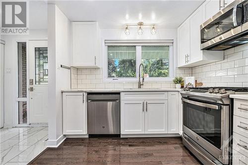89 Woodfield Drive, Ottawa, ON - Indoor Photo Showing Kitchen With Upgraded Kitchen