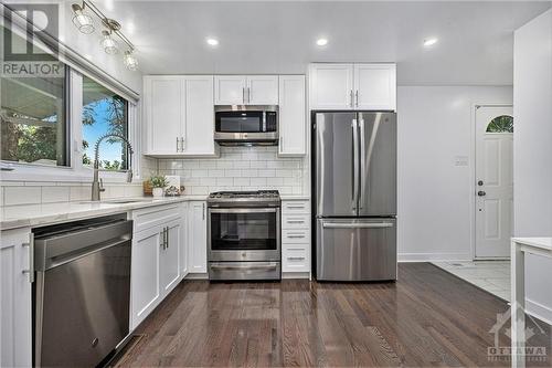 89 Woodfield Drive, Ottawa, ON - Indoor Photo Showing Kitchen With Stainless Steel Kitchen With Upgraded Kitchen