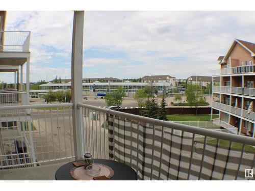 #305 4304 139 Av Nw, Edmonton, AB - Outdoor