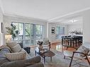 16 Cartwheel Millway, Toronto, ON  - Indoor Photo Showing Living Room 