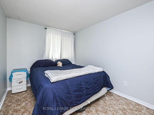 52 Cannon Crt, Orangeville, ON - Indoor Photo Showing Bedroom