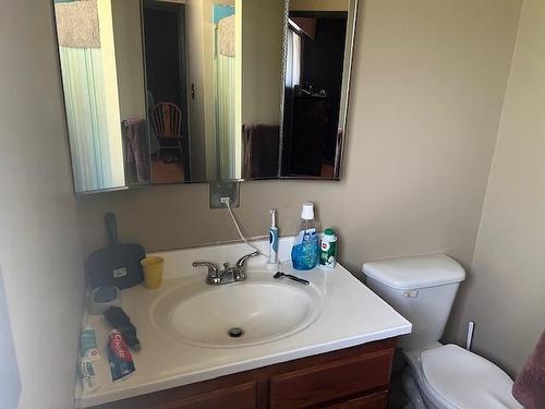 604 2Nd Avenue, Kimberley, BC - Indoor Photo Showing Bathroom