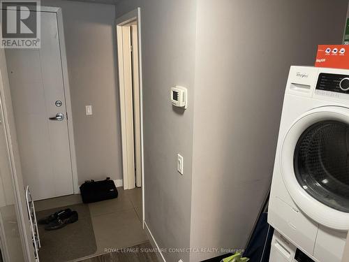 208 - 250 Albert Street, Waterloo, ON - Indoor Photo Showing Laundry Room