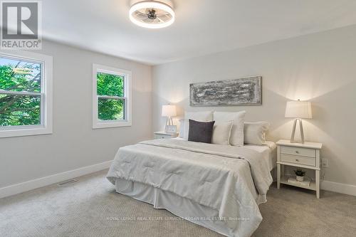 841 Sweetwater Crescent, Mississauga, ON - Indoor Photo Showing Bedroom