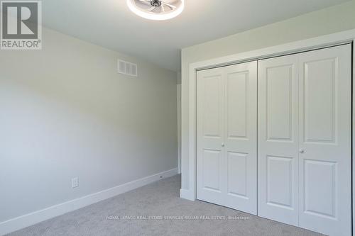 841 Sweetwater Crescent, Mississauga, ON - Indoor Photo Showing Other Room