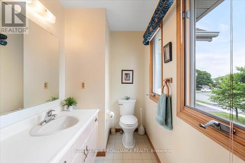36 Dungannon Drive, Belleville, ON - Indoor Photo Showing Bathroom