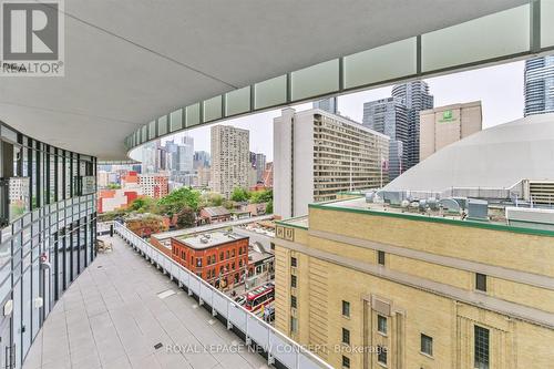 904 - 403 Church Street, Toronto, ON - Indoor Photo Showing Other Room