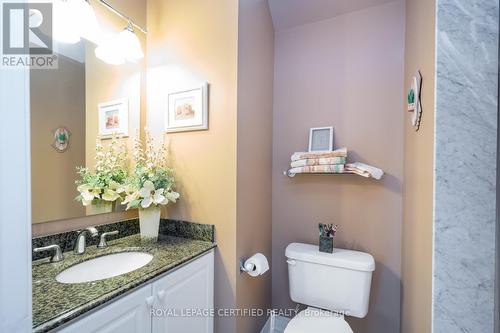 12 Nailsworth Crescent, Caledon (Caledon East), ON - Indoor Photo Showing Bathroom