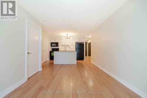 1745 - 35 Viking Lane, Toronto (Islington-City Centre West), ON - Indoor Photo Showing Kitchen