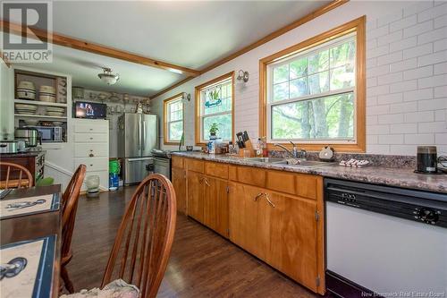 97 Olinville Road, Central Greenwich, NB - Indoor Photo Showing Kitchen With Double Sink