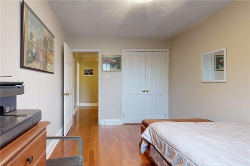 391 Stone Church Road E|Unit #18, Hamilton, ON - Indoor Photo Showing Bedroom