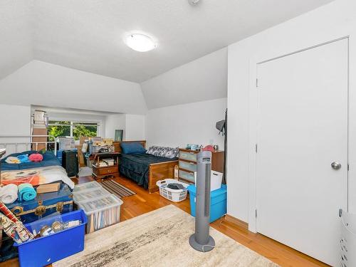 6999 West Saanich Rd, Central Saanich, BC 