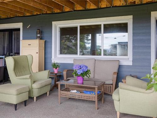 6445 Island Hwy West, Qualicum Beach, BC 