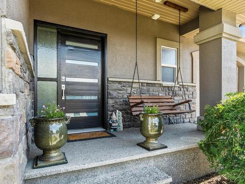 1052 Quail Drive, Kamloops, BC - Outdoor With Exterior