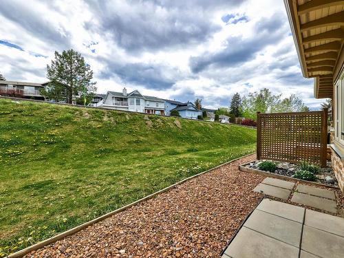 7-2171 Van Horne Drive, Kamloops, BC - Outdoor