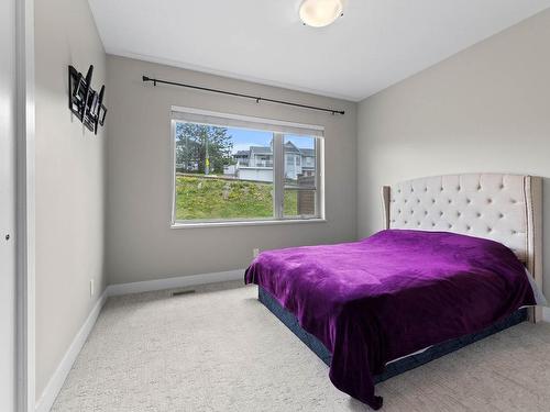 7-2171 Van Horne Drive, Kamloops, BC - Indoor Photo Showing Bedroom