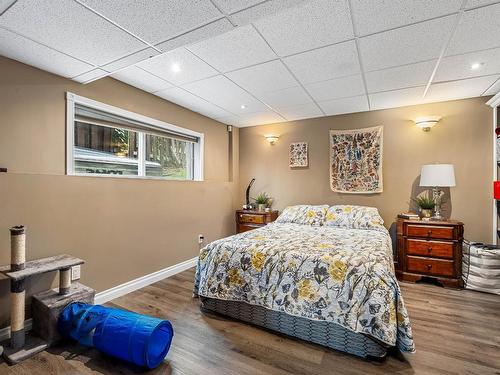 161 Waddington Drive, Kamloops, BC - Indoor Photo Showing Bedroom
