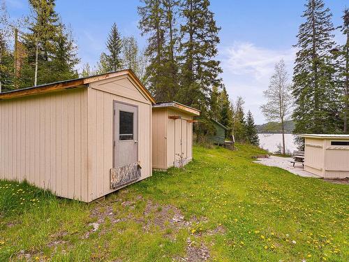 5391 Mahood Lake Road, Out Of District, BC 