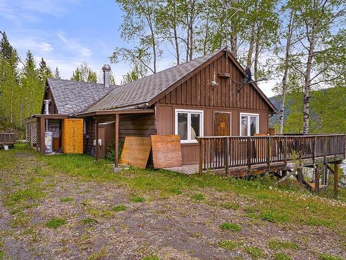 5391 Mahood Lake Road, Out Of District, BC 