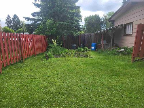 80 Gertrude Avenue, Thunder Bay, ON - Outdoor