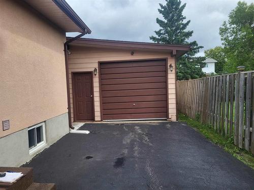 80 Gertrude Avenue, Thunder Bay, ON - Outdoor With Exterior