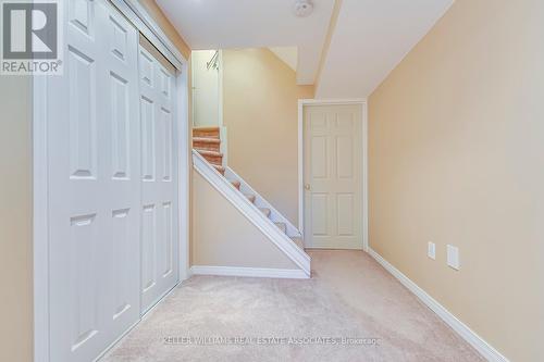 1027 Kennedy Circle, Milton, ON - Indoor Photo Showing Other Room