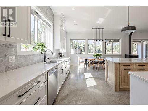 4848 Salmon River Road, Armstrong, BC - Indoor Photo Showing Kitchen