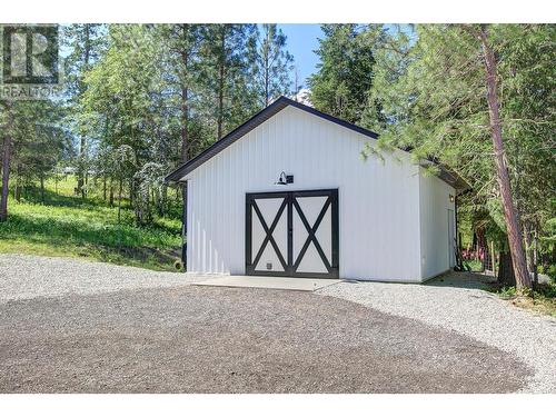 4848 Salmon River Road, Armstrong, BC - Outdoor