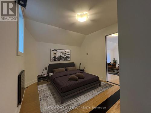 2nd floor bedroom- virtually staged - 113 Wharncliffe Road N, London, ON - Indoor