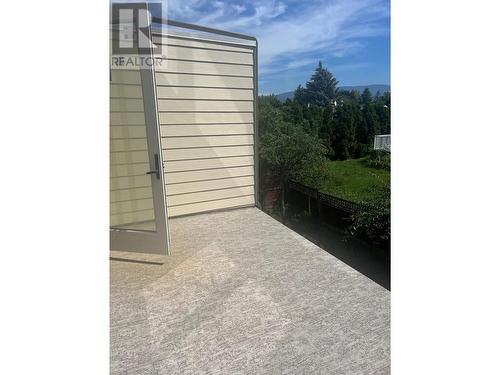 3907 26 Street Unit# 2, Vernon, BC - Outdoor