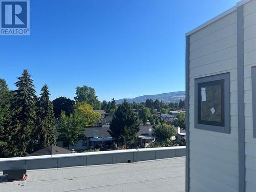 3907 26 Street Unit# 2, Vernon, BC - Outdoor