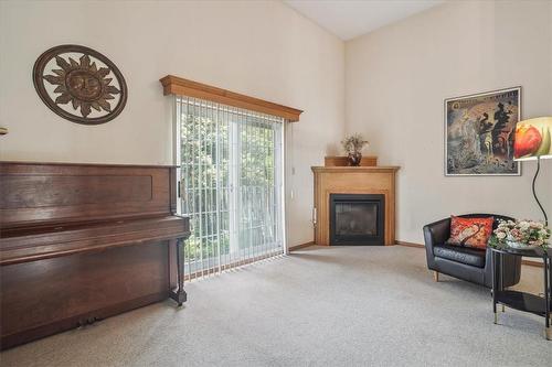 18 Rosedale Court, Stoney Creek, ON - Indoor With Fireplace