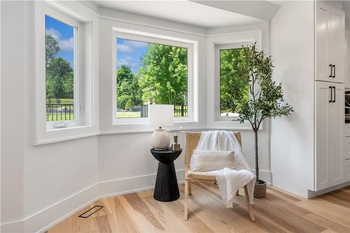 257 Freelton Road, Hamilton, ON - Indoor Photo Showing Other Room