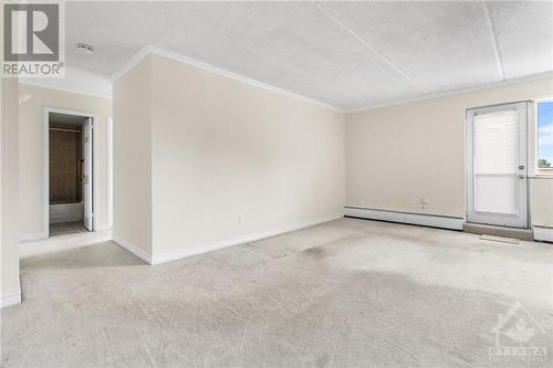 198 Scott Street Unit#404, St Catharines, ON - Indoor Photo Showing Other Room