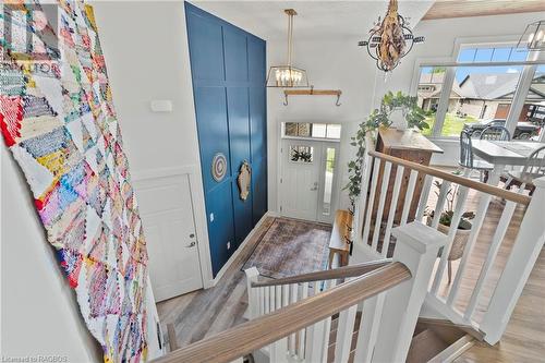 181 17Th Avenue A, Hanover, ON - Indoor Photo Showing Other Room