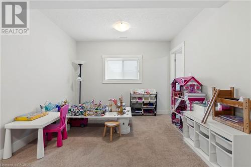 181 17Th Avenue A, Hanover, ON - Indoor Photo Showing Other Room