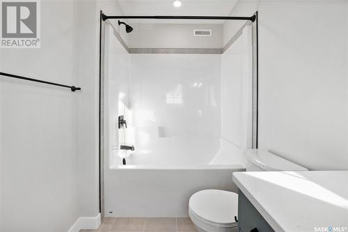 3117 Green Stone Road, Regina, SK - Indoor Photo Showing Bathroom