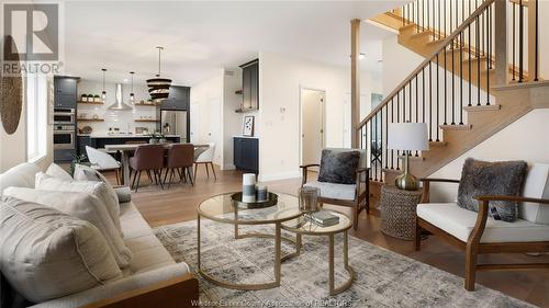 4 Lundy, Amherstburg, ON - Indoor Photo Showing Living Room