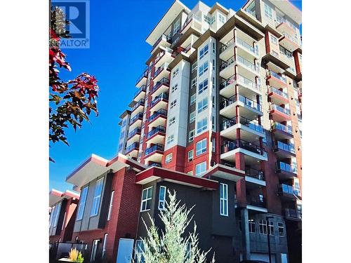 3346 Skaha Lake Rd Unit# 1008, Penticton, BC - Outdoor With Facade