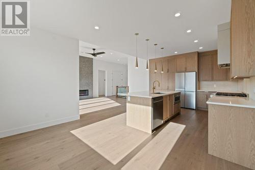 2543 Pinnacle Ridge Drive, West Kelowna, BC - Indoor Photo Showing Kitchen