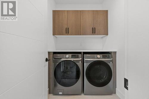 2543 Pinnacle Ridge Drive, West Kelowna, BC - Indoor Photo Showing Laundry Room