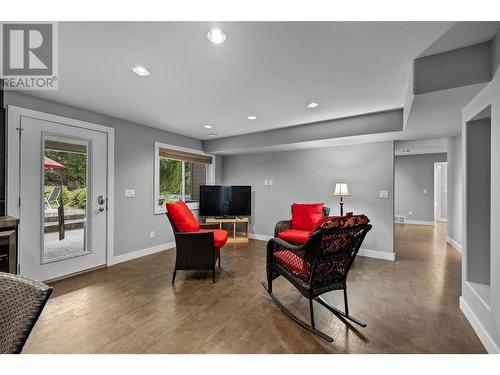 4805 Canyon Ridge Crescent, Kelowna, BC - Indoor