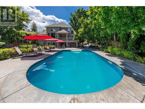 4805 Canyon Ridge Crescent, Kelowna, BC - Outdoor With In Ground Pool With Backyard