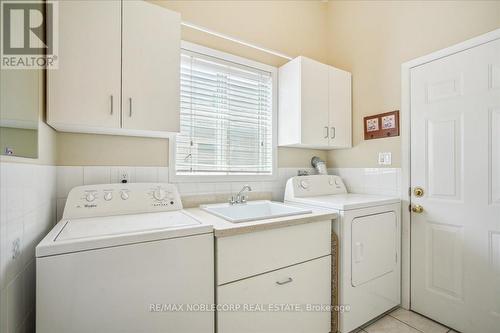 15 Vanhill Avenue, Toronto, ON - Indoor Photo Showing Laundry Room