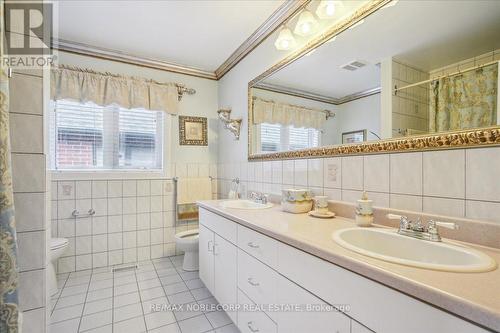 15 Vanhill Avenue, Toronto, ON - Indoor Photo Showing Bathroom