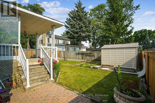 15 Vanhill Avenue, Toronto, ON - Outdoor