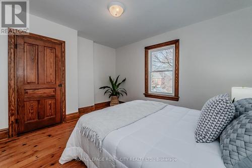 110 Harris Street, Guelph, ON - Indoor Photo Showing Bedroom