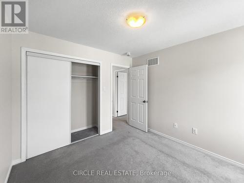 8150 Buckeye Crescent, Niagara Falls, ON - Indoor Photo Showing Other Room